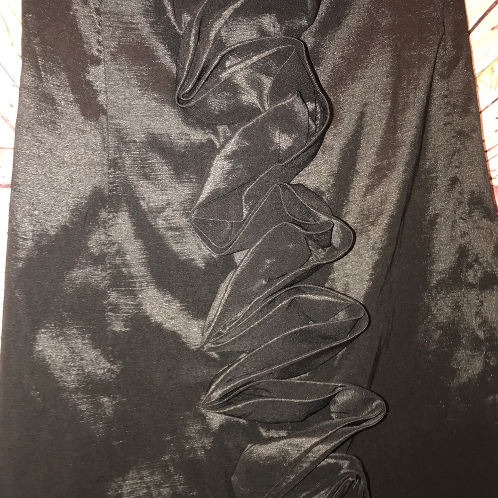 Nwot Daisy Classy Dress - Picture 2 of 3